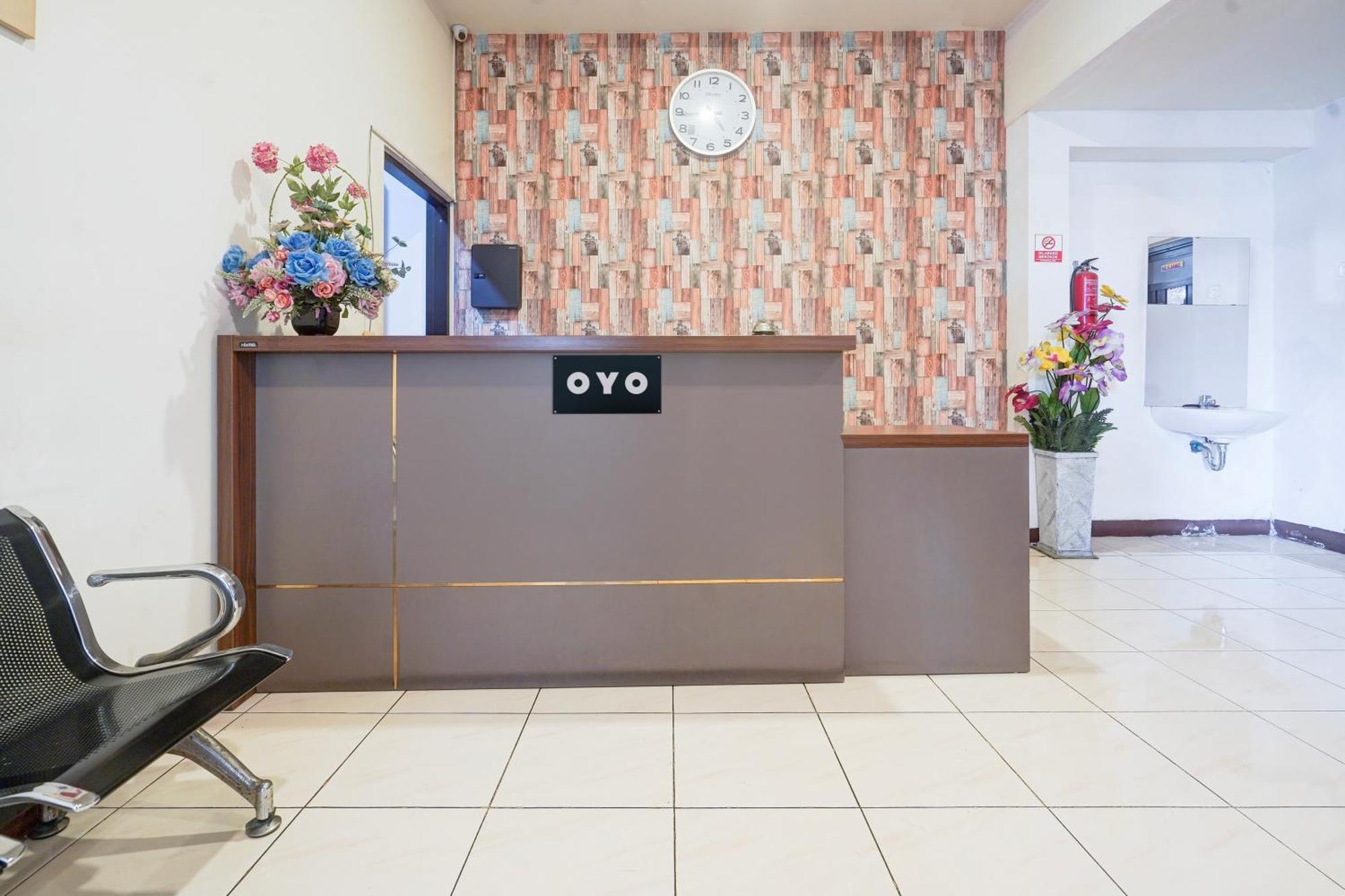 Hotel O Rappocini Near Rsia Paramount Makassar Dış mekan fotoğraf